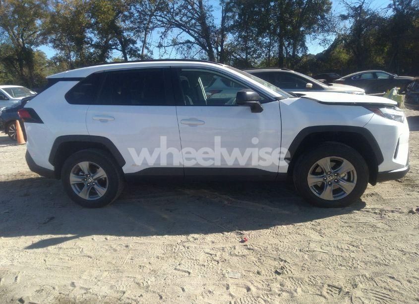 Photo 13 of 2024 Toyota Rav4 HYBRID LE (VIN 4T3LWRFV4RU153153)