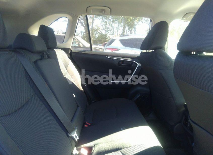 Photo 8 of 2024 Toyota Rav4 HYBRID LE (VIN 4T3LWRFV4RU153153)