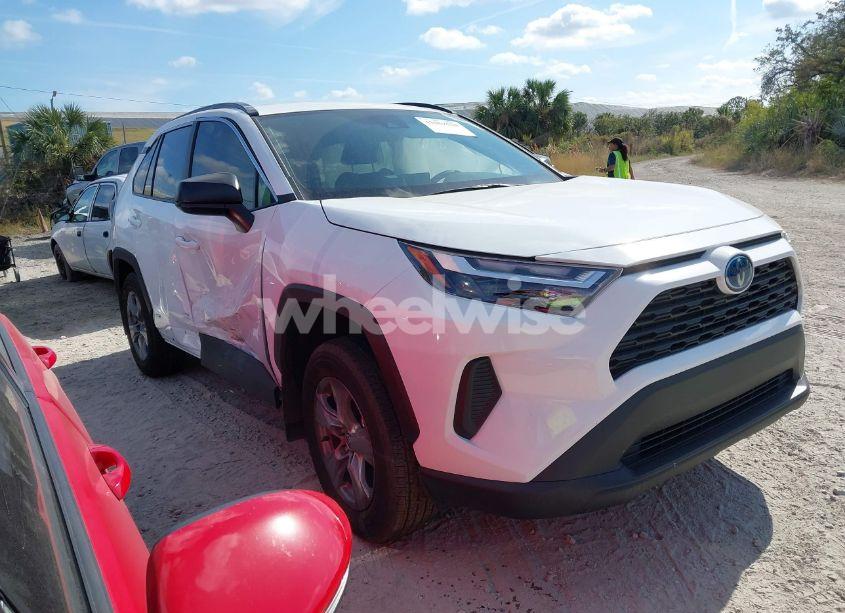 2024 Toyota Rav4 HYBRID LE (VIN 4T3LWRFV4RU163875) main photo