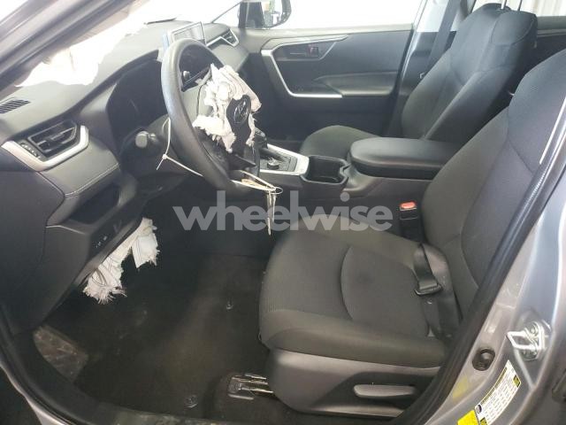 Photo 2 of 2025 TOYOTA RAV4 LE (VIN 4T3LWRFV4SU166054)