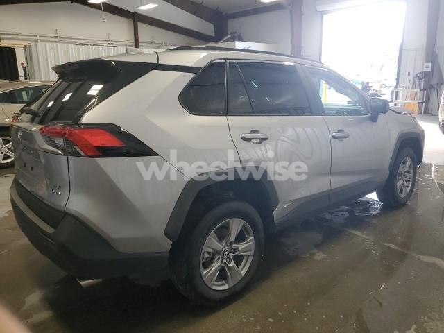 Photo 5 of 2025 TOYOTA RAV4 LE (VIN 4T3LWRFV4SU166054)