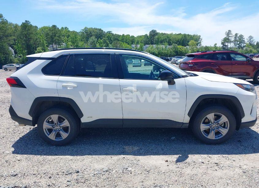Photo 13 of 2023 Toyota Rav4 HYBRID LE (VIN 4T3LWRFV6PU087654)