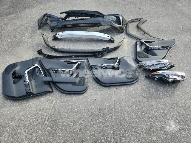 Photo 2 of 2025 TOYOTA RAV4 LE (VIN 4T3LWRFV6SU182658)