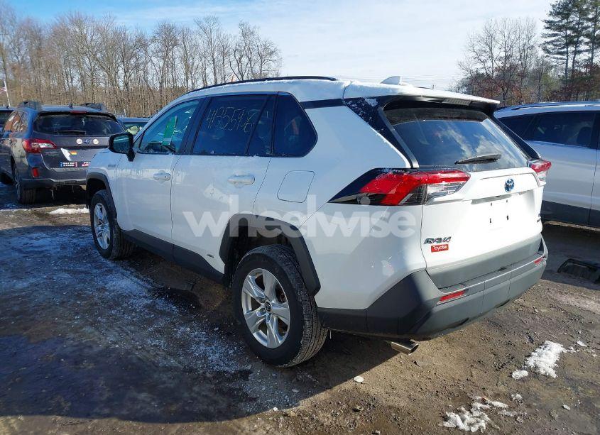 Photo 3 of 2021 Toyota Rav4 HYBRID LE (VIN 4T3LWRFV7MU022081)