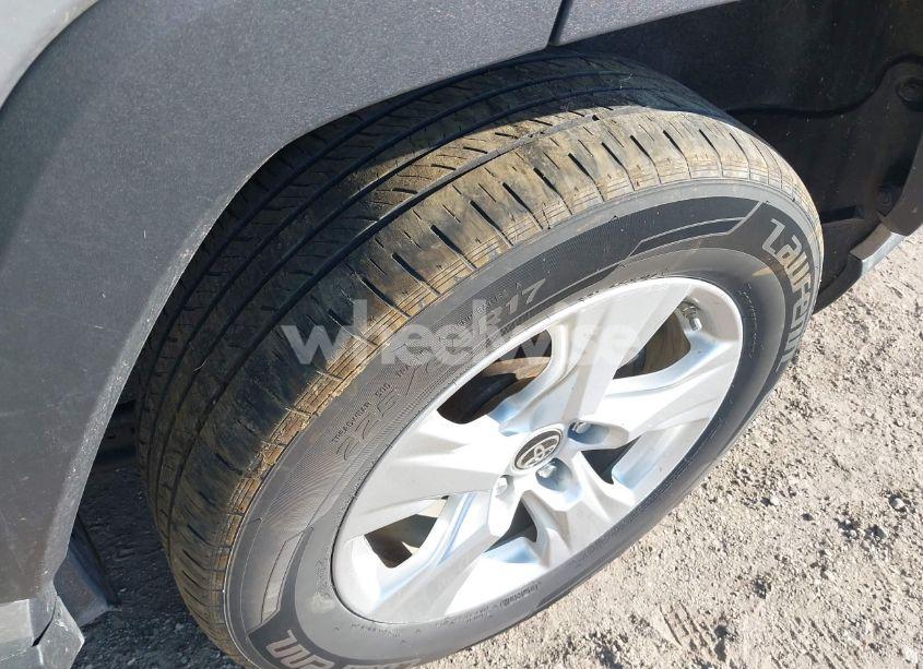 Photo 12 of 2021 Toyota Rav4 HYBRID LE (VIN 4T3LWRFV9MU017304)