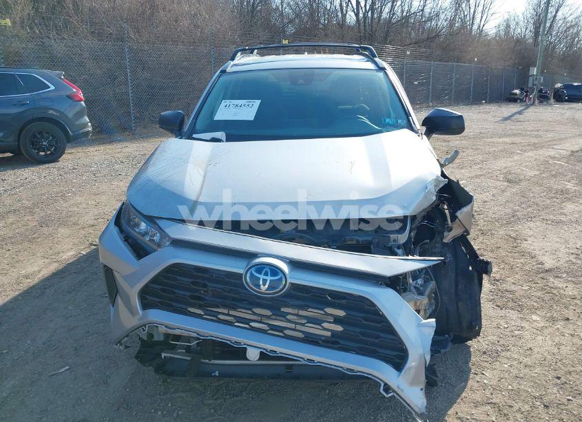 Photo 13 of 2021 Toyota Rav4 HYBRID LE (VIN 4T3LWRFV9MU017304)