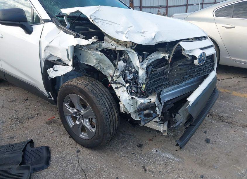 Photo 6 of 2024 Toyota Rav4 HYBRID LE (VIN 4T3LWRFV9RU116261)