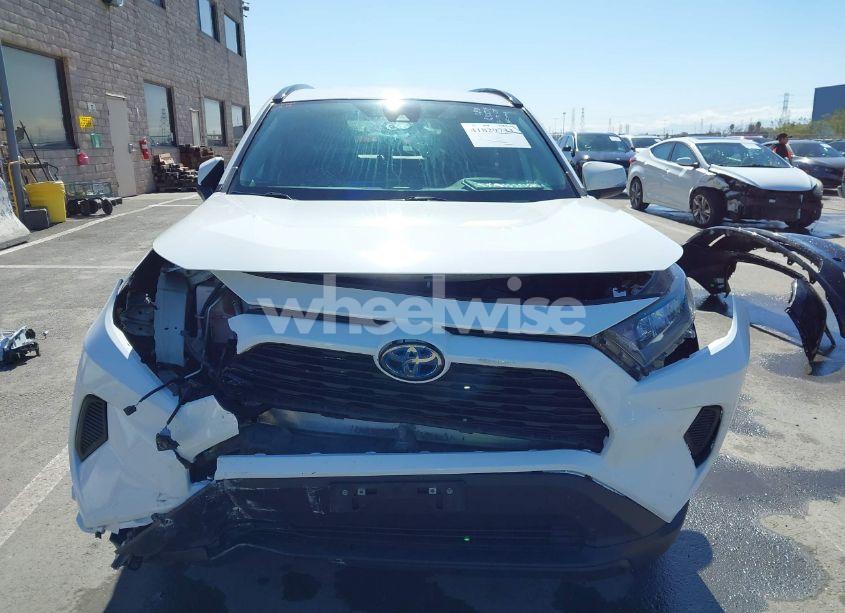 Photo 13 of 2021 Toyota Rav4 HYBRID LE (VIN 4T3M6RFV7MU027172)