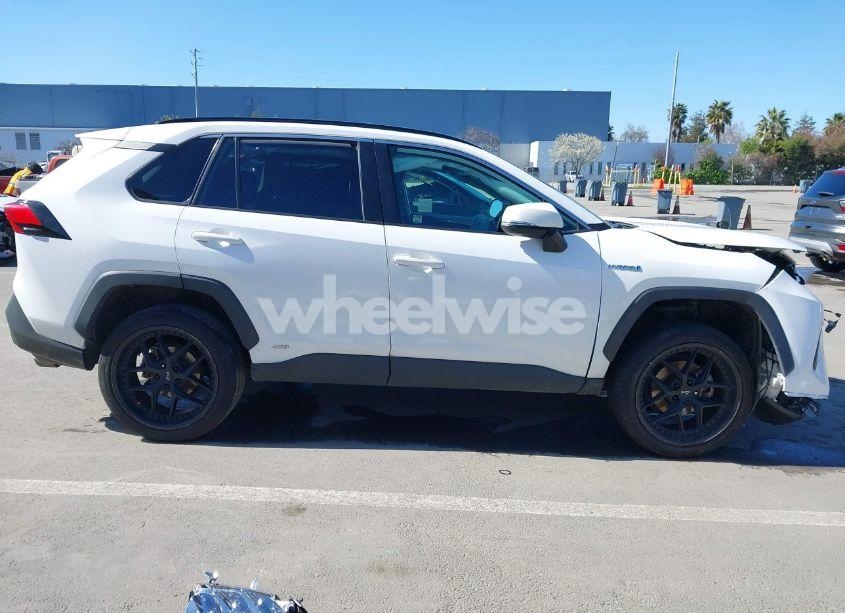 Photo 14 of 2021 Toyota Rav4 HYBRID LE (VIN 4T3M6RFV7MU027172)