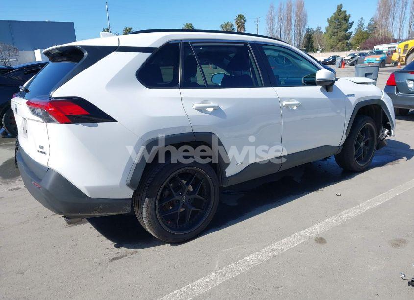 Photo 4 of 2021 Toyota Rav4 HYBRID LE (VIN 4T3M6RFV7MU027172)