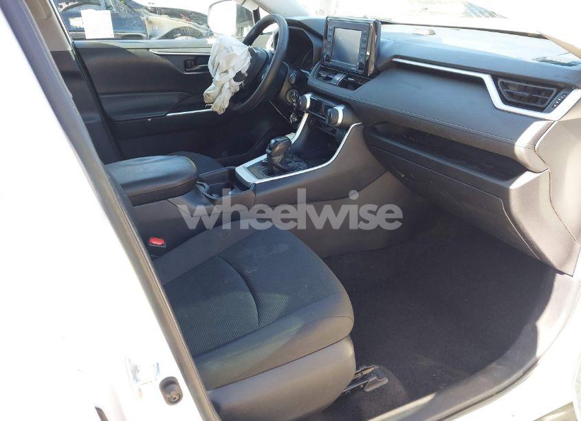 Photo 5 of 2021 Toyota Rav4 HYBRID LE (VIN 4T3M6RFV7MU027172)