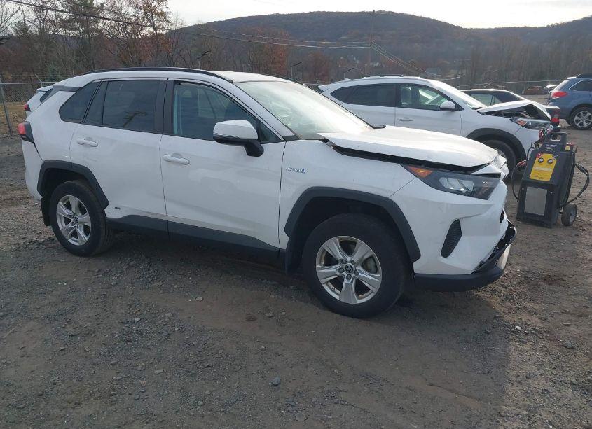 2020 Toyota Rav4 HYBRID LE (VIN 4T3M6RFV8LU004546) main photo
