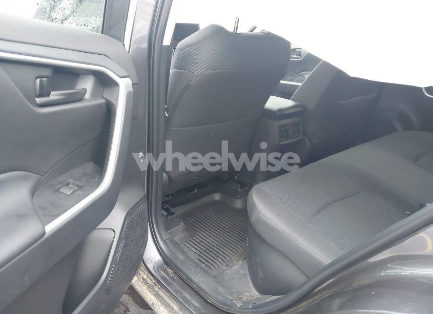 Photo 8 of 2024 Toyota Rav4 HYBRID LE (VIN 4T3MWRFV2RU157240)