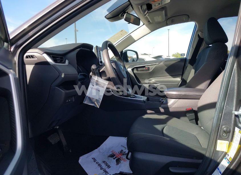 Photo 5 of 2021 Toyota Rav4 HYBRID LE (VIN 4T3MWRFV3MU041196)