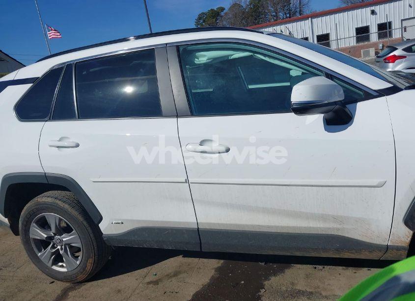 Photo 13 of 2024 Toyota Rav4 HYBRID LE (VIN 4T3MWRFV3RU156033)