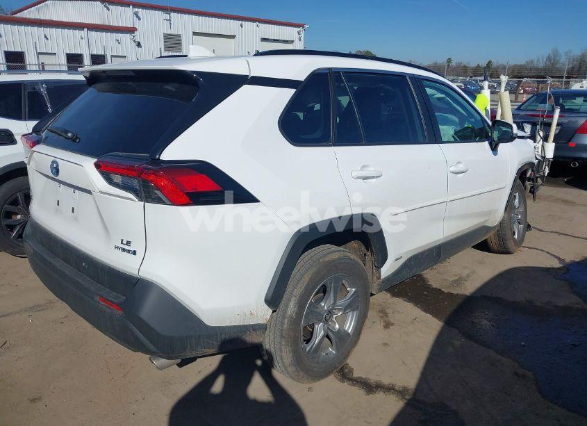 Photo 4 of 2024 Toyota Rav4 HYBRID LE (VIN 4T3MWRFV3RU156033)