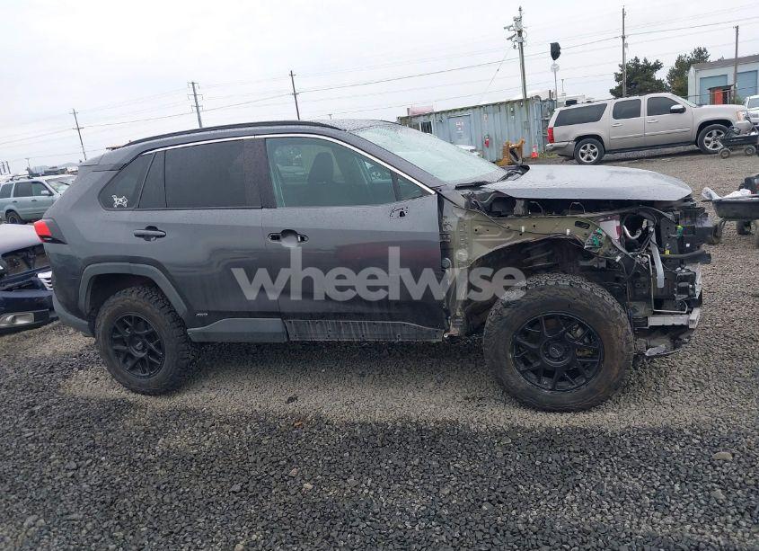 Photo 14 of 2020 Toyota Rav4 HYBRID LE (VIN 4T3MWRFV6LU010779)