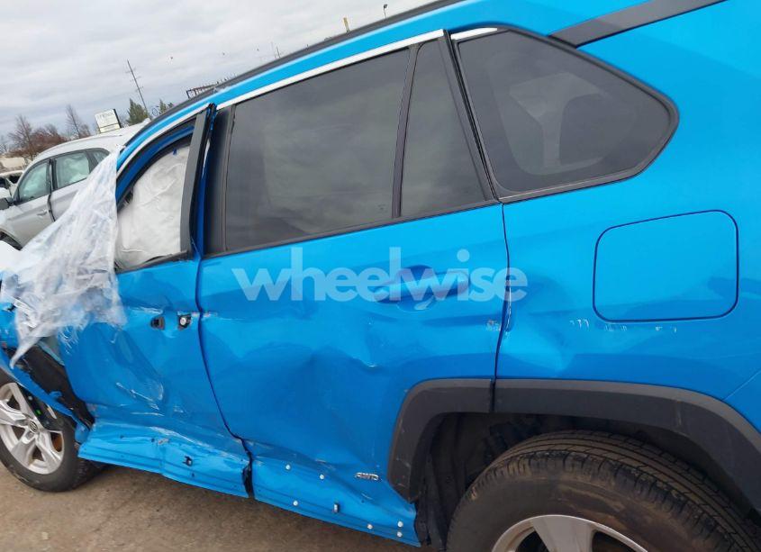 Photo 13 of 2021 Toyota Rav4 HYBRID LE (VIN 4T3MWRFV6MU027826)