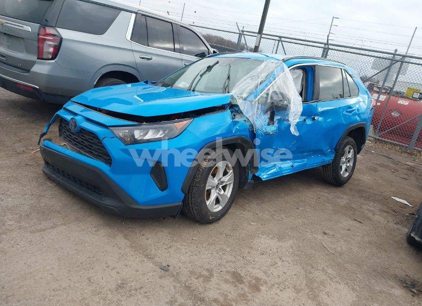 Photo 2 of 2021 Toyota Rav4 HYBRID LE (VIN 4T3MWRFV6MU027826)
