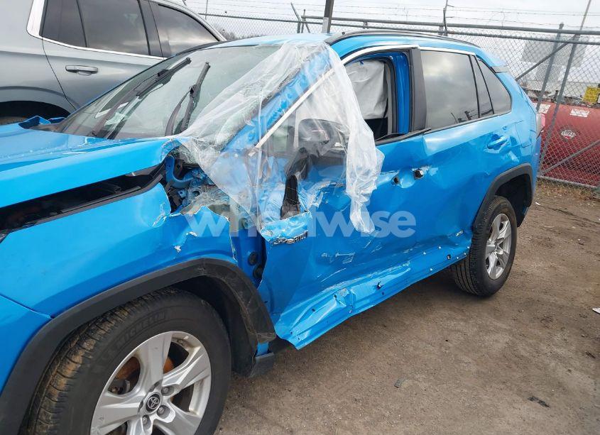 Photo 6 of 2021 Toyota Rav4 HYBRID LE (VIN 4T3MWRFV6MU027826)
