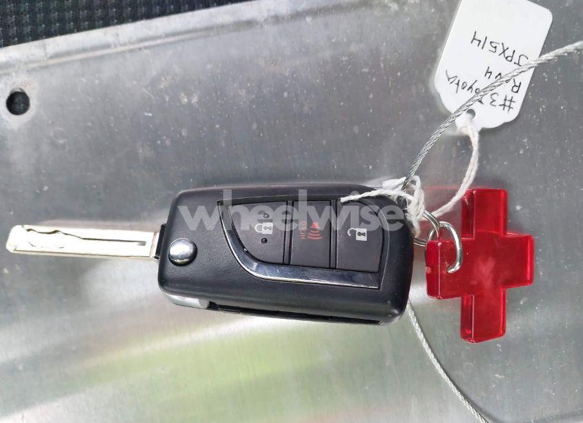 Photo 11 of 2022 Toyota Rav4 HYBRID LE (VIN 4T3MWRFV7NU081508)