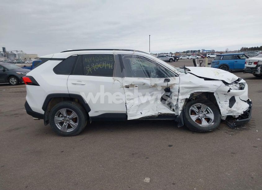 Photo 14 of 2022 Toyota Rav4 HYBRID LE (VIN 4T3MWRFV7NU081508)