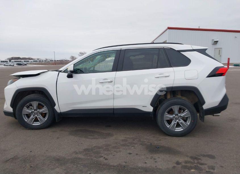 Photo 15 of 2022 Toyota Rav4 HYBRID LE (VIN 4T3MWRFV7NU081508)