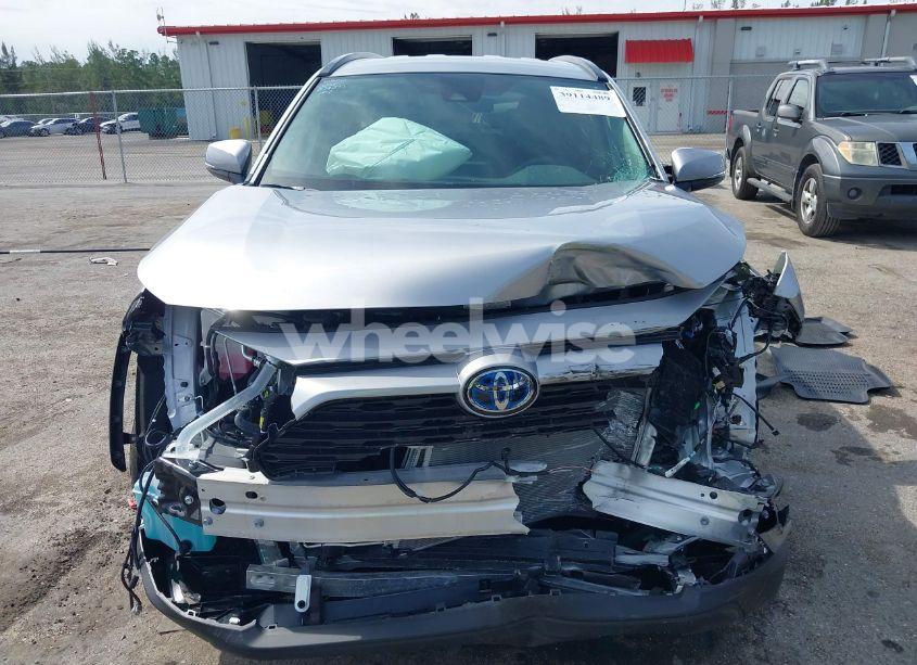 Photo 12 of 2024 Toyota Rav4 LE HYBRID (VIN 4T3MWRFV7RU120023)