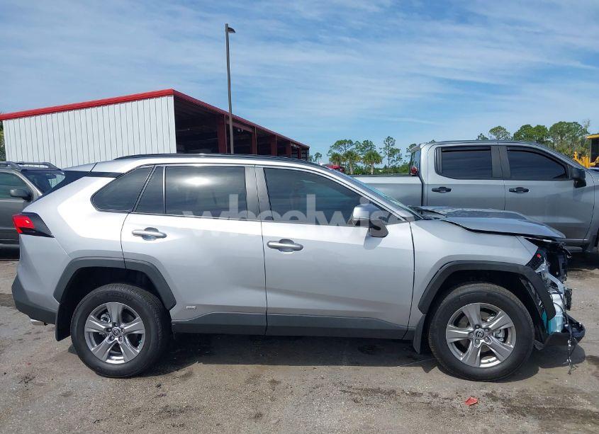 Photo 13 of 2024 Toyota Rav4 LE HYBRID (VIN 4T3MWRFV7RU120023)