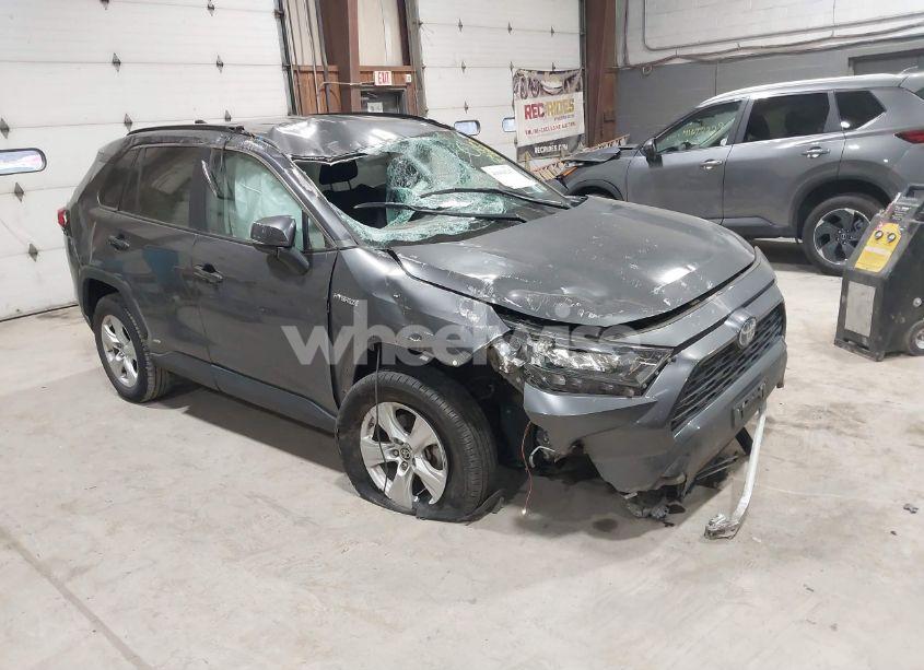 2021 Toyota Rav4 HYBRID LE (VIN 4T3MWRFV8MU016312) main photo