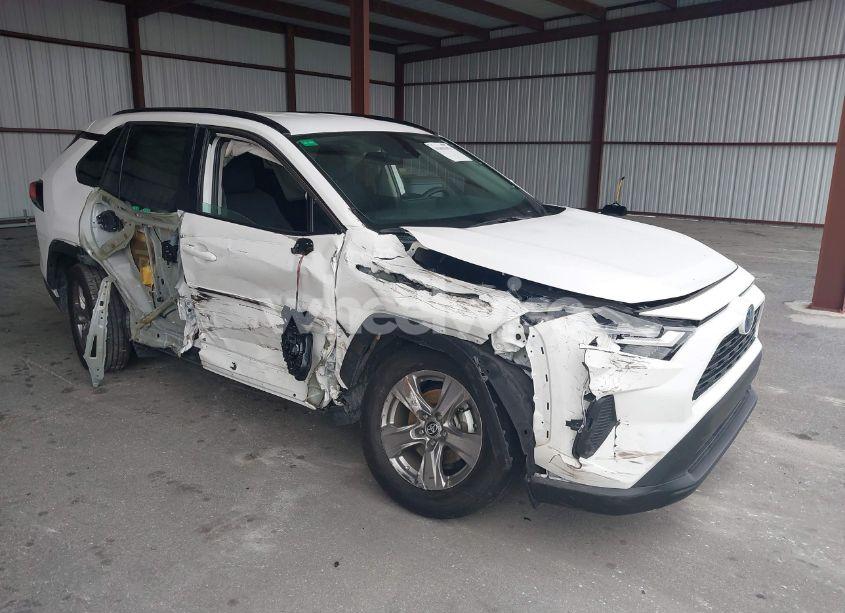 2024 Toyota Rav4 HYBRID LE (VIN 4T3MWRFV8RU147151) main photo