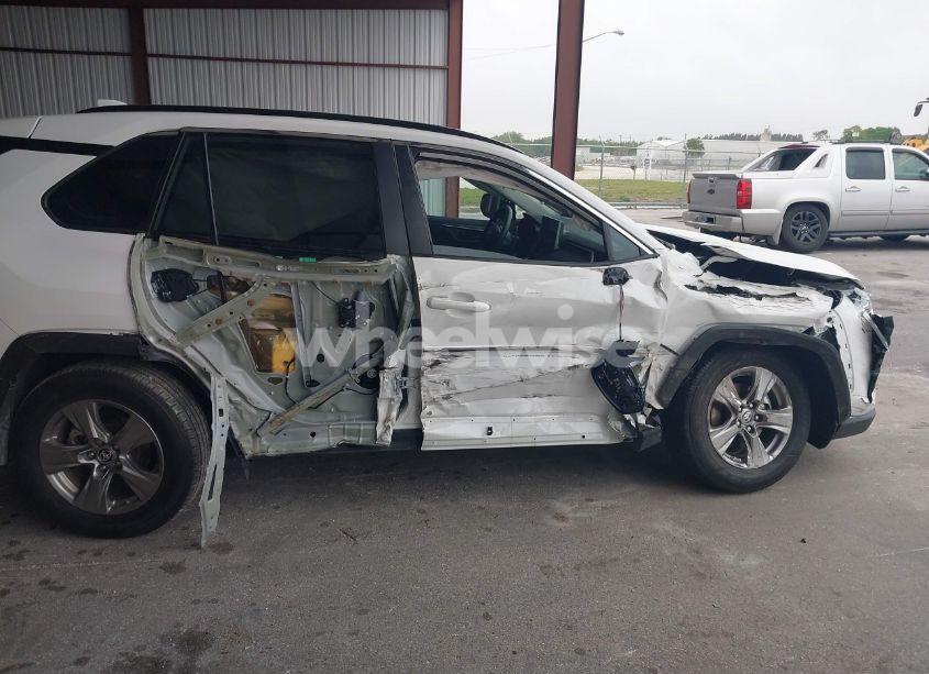 Photo 6 of 2024 Toyota Rav4 HYBRID LE (VIN 4T3MWRFV8RU147151)