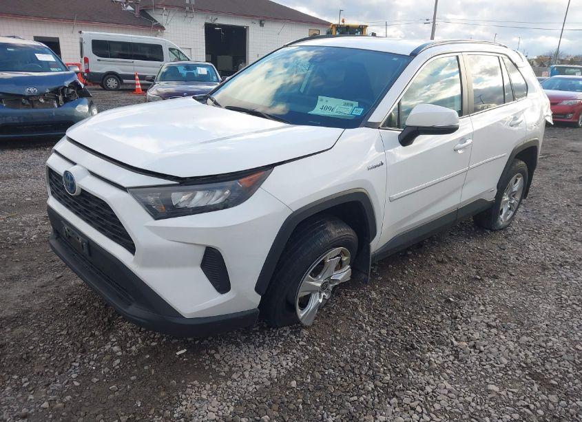 Photo 2 of 2021 Toyota Rav4 HYBRID LE (VIN 4T3MWRFVXMU027229)