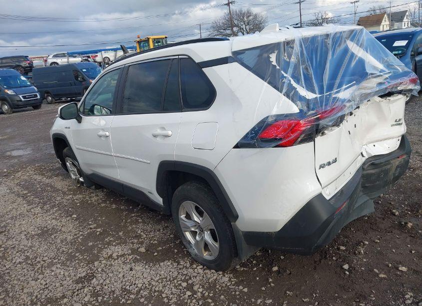 Photo 3 of 2021 Toyota Rav4 HYBRID LE (VIN 4T3MWRFVXMU027229)