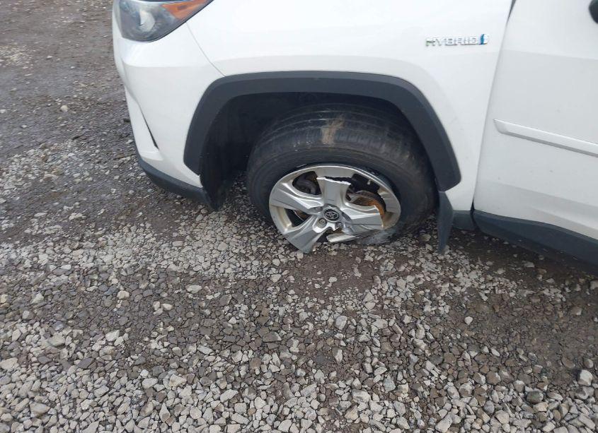 Photo 6 of 2021 Toyota Rav4 HYBRID LE (VIN 4T3MWRFVXMU027229)