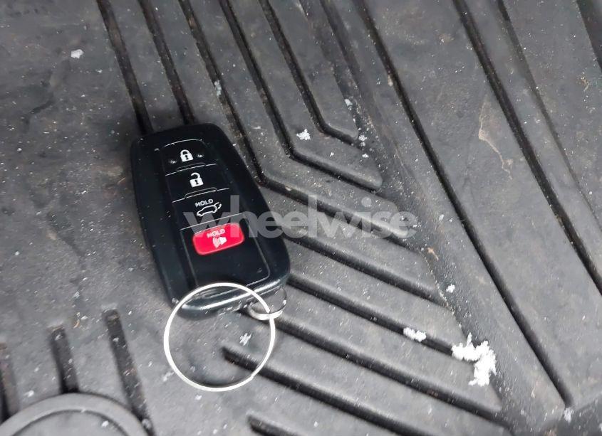 Photo 11 of 2021 Toyota Rav4 HYBRID XLE (VIN 4T3R6RFV0MU016522)