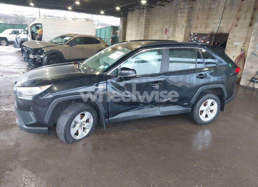 Photo 14 of 2021 Toyota Rav4 HYBRID XLE (VIN 4T3R6RFV0MU016522)