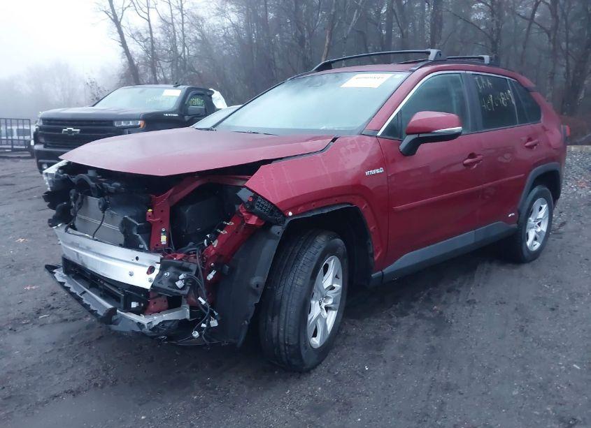 Photo 2 of 2021 Toyota Rav4 HYBRID XLE (VIN 4T3R6RFV0MU019033)