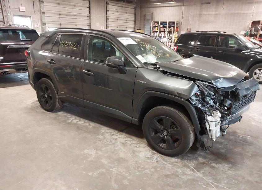 2020 Toyota Rav4 HYBRID XLE (VIN 4T3R6RFV8LU002754) main photo