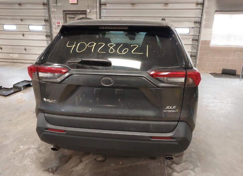 Photo 16 of 2020 Toyota Rav4 HYBRID XLE (VIN 4T3R6RFV8LU002754)