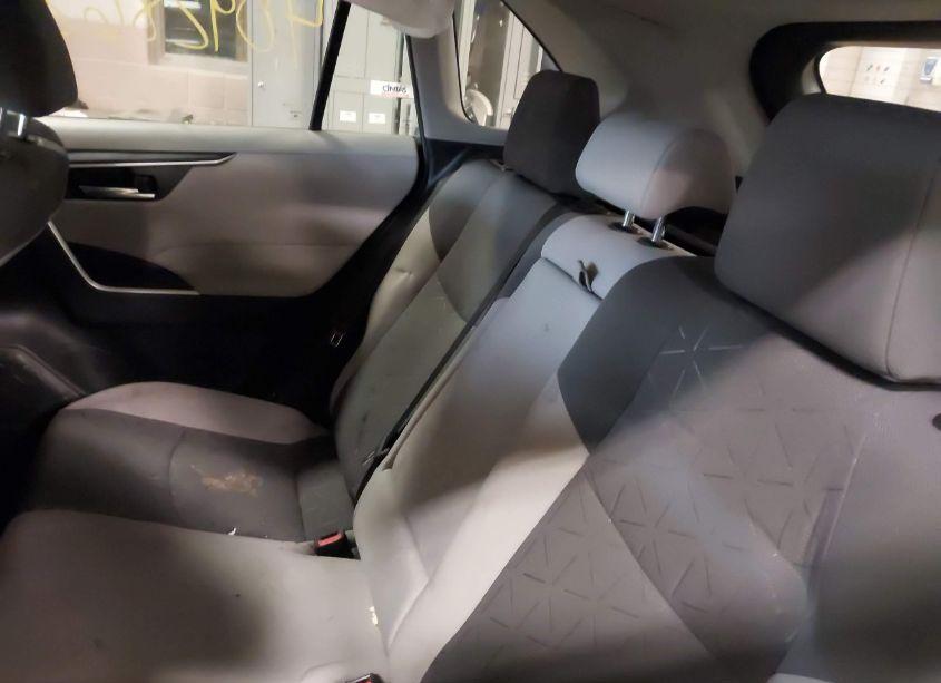 Photo 18 of 2020 Toyota Rav4 HYBRID XLE (VIN 4T3R6RFV8LU002754)