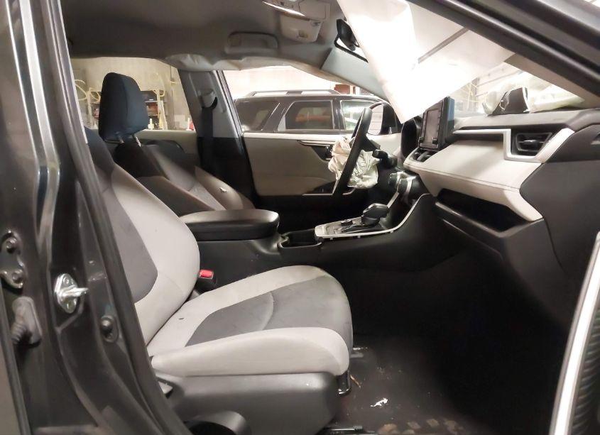 Photo 5 of 2020 Toyota Rav4 HYBRID XLE (VIN 4T3R6RFV8LU002754)