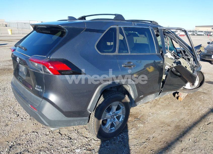 Photo 4 of 2020 Toyota Rav4 HYBRID XLE (VIN 4T3R6RFV9LU001497)