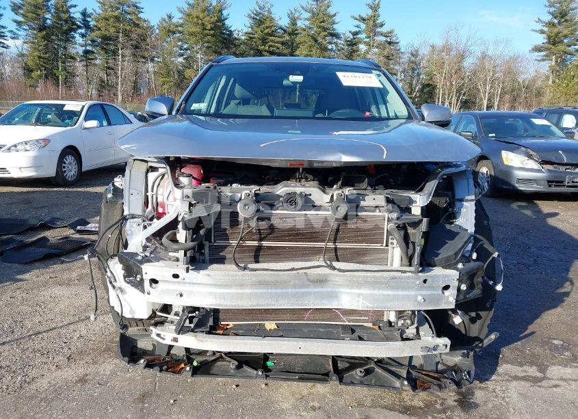 Photo 13 of 2021 Toyota Rav4 HYBRID XLE (VIN 4T3RWRFV0MU015841)