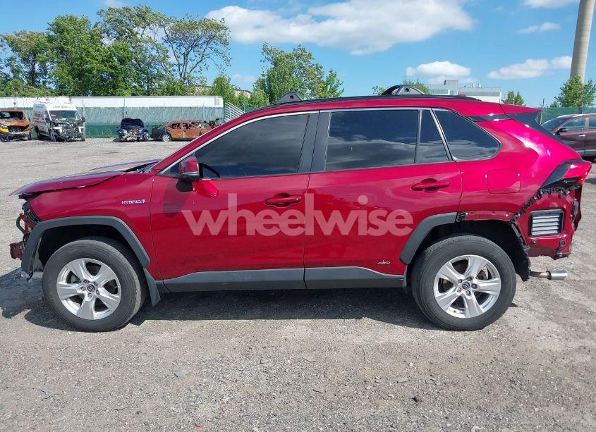 Photo 14 of 2021 Toyota Rav4 HYBRID XLE (VIN 4T3RWRFV0MU038715)