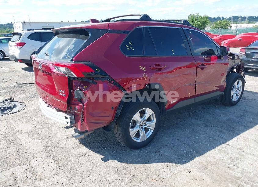 Photo 4 of 2021 Toyota Rav4 HYBRID XLE (VIN 4T3RWRFV0MU038715)
