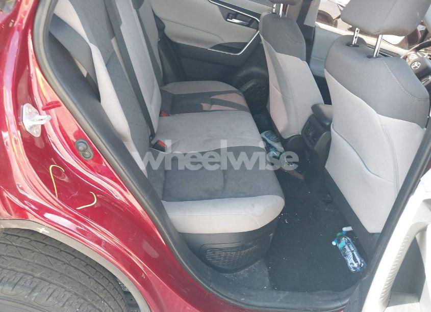 Photo 8 of 2021 Toyota Rav4 HYBRID XLE (VIN 4T3RWRFV0MU038715)