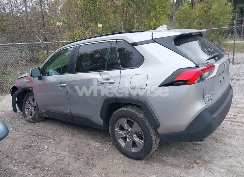 Photo 14 of 2022 Toyota Rav4 HYBRID XLE (VIN 4T3RWRFV0NU074874)