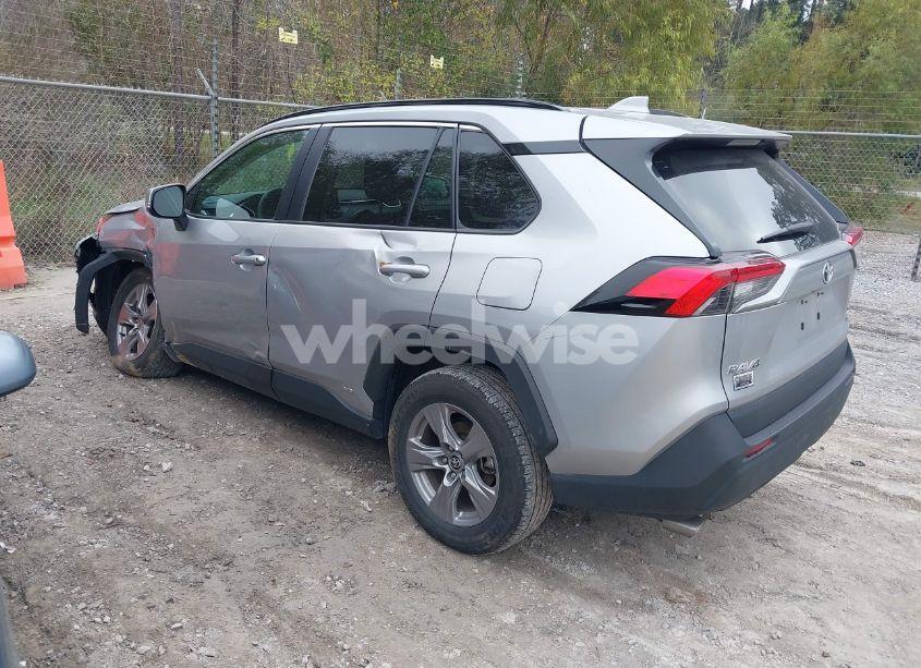 Photo 3 of 2022 Toyota Rav4 HYBRID XLE (VIN 4T3RWRFV0NU074874)