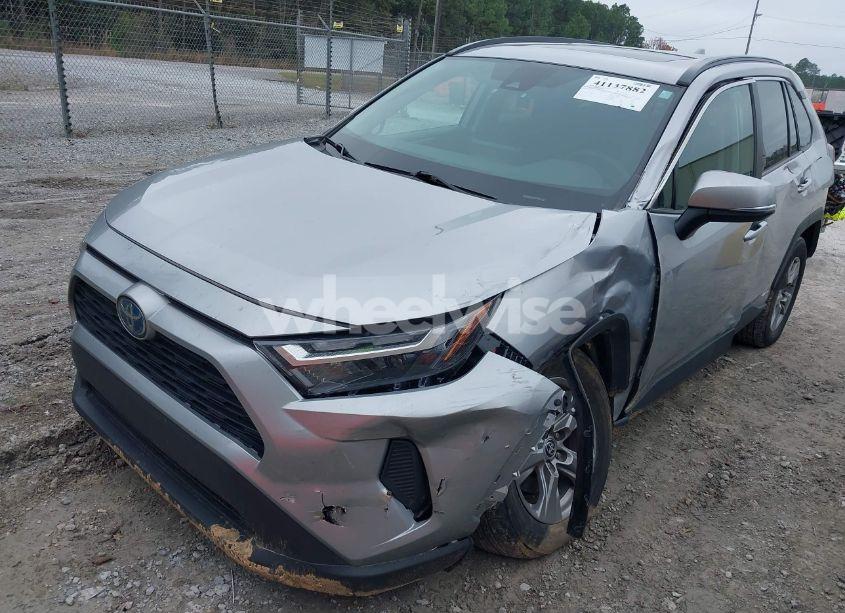 Photo 6 of 2022 Toyota Rav4 HYBRID XLE (VIN 4T3RWRFV0NU074874)